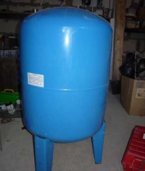 Entretien et réparation d'un accumulateur hydraulique pour les systèmes d'alimentation en eau: règles et méthodes