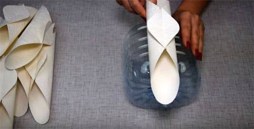 7 façons de fabriquer un lustre design à partir de choses toujours à portée de main