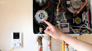 Pourquoi la chaudière à gaz s'éteint : les 12 raisons pour lesquelles la mèche et le brûleur principal de la chaudière s'éteignent si souvent, recommandations pour les modèles au sol et muraux