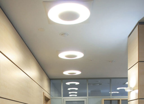 Ventilation dans un plafond tendu : à quoi ça sert + subtilités d'agencement