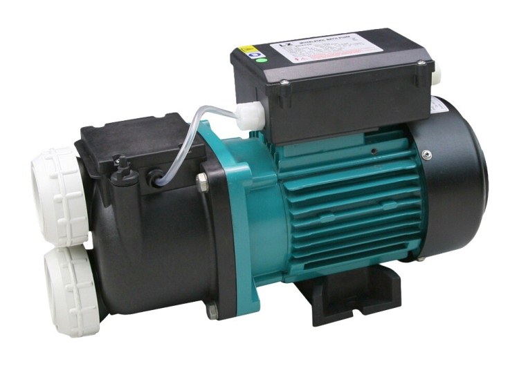 Comment choisir une pompe de piscine