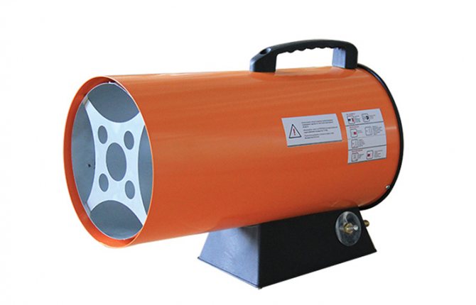 Décapeurs thermiques (49 photos) : comment choisir un modèle de 220 v, 3 kW et autre puissance ? pistolets à eau et à huile usée pour le chauffage, les réparations et les révisions