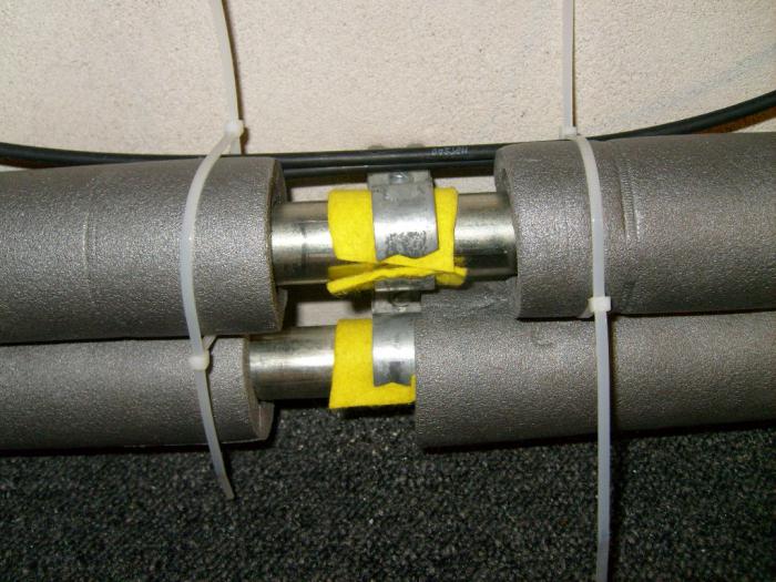 Isolation pour tuyaux de chauffage : aperçu des types + exemples d'application