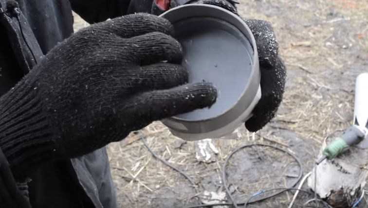 Puits d'eau à faire soi-même: règles de construction + analyse de 4 méthodes de forage populaires