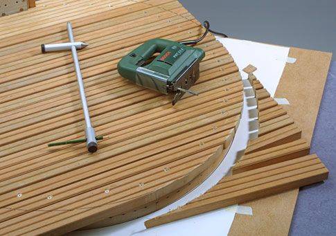 Construction d'une cabine de douche en bois pour une résidence d'été: instructions pas à pas tirées de l'expérience personnelle