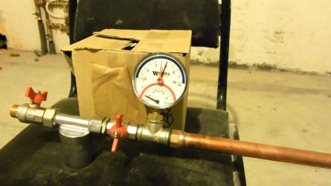 La nature des coups de bélier dans les systèmes d'approvisionnement en eau et de chauffage + méthodes de protection contre celui-ci