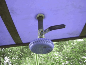 Comment choisir un réservoir pour une douche d'été: une comparaison des différentes options les unes avec les autres