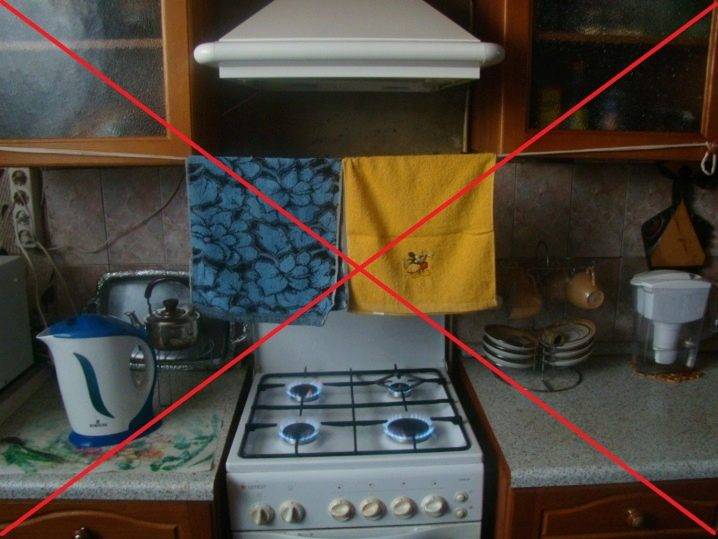 Comment fonctionne une cuisinière à gaz: le principe de fonctionnement et le dispositif d'une cuisinière à gaz typique