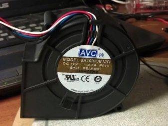 Réglage de la vitesse du ventilateur de gaine : connexion du contrôleur et réglage de la vitesse de la hotte