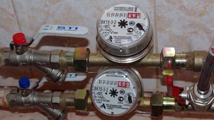 Classement des meilleurs compteurs d'eau froide et chaude pour un appartement : une dizaine de modèles + nuances de choix des débitmètres