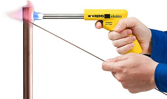 Comment augmenter l'efficacité d'une chaudière à gaz de vos propres mains: les meilleurs moyens d'augmenter l'efficacité de la chaudière