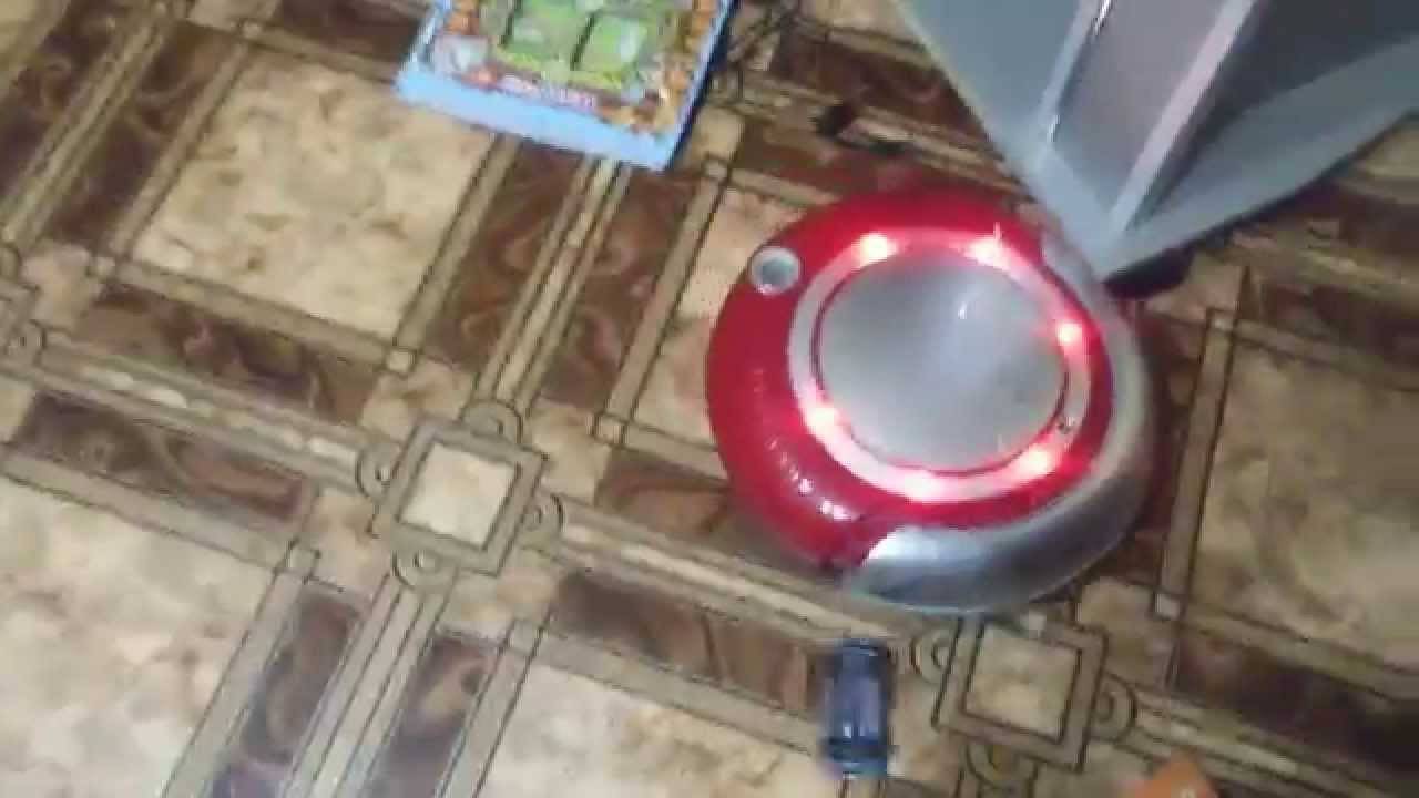 Aspirateur robot Oriflame : avantages et inconvénients du modèle, paramètres + comparaison avec les concurrents