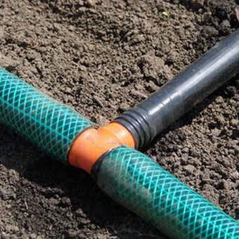 Comment faire un système d'irrigation goutte à goutte pour les arbres?