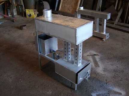 Nous fabriquons une chaudière à mazout de nos propres mains: un aperçu de la technologie de conception