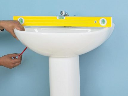 Comment installer un évier avec un piédestal - une analyse détaillée de la technologie de montage