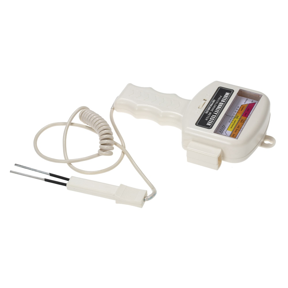 Pichet et filtres à flux : purifient-ils l'eau du mercure, du plomb et du chlore ?