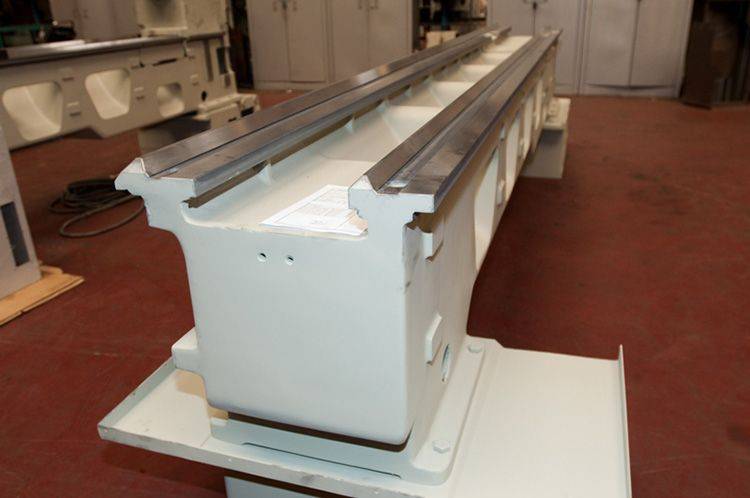 Machine de découpe pour le métal à faire soi-même: schéma et procédure d'assemblage de produits faits maison