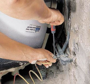 Installation de bain en fonte à faire soi-même: un guide détaillé étape par étape