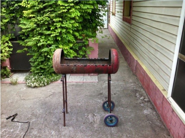 Brasier à faire soi-même à partir d'une bouteille de gaz: instructions et caractéristiques