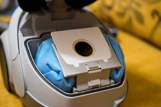 Réparation d'aspirateur Samsung à faire soi-même : causes courantes de dysfonctionnements + comment les réparer