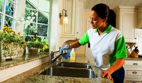 Comment se débarrasser de l'odeur dans la ventilation : les meilleures options pour bloquer l'odeur désagréable des voisins