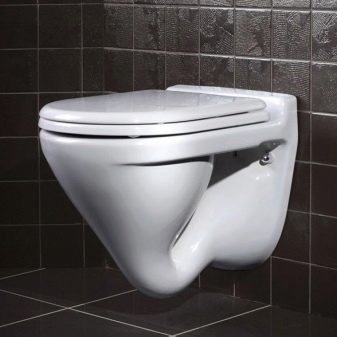 Comment choisir une toilette suspendue : quelle est la meilleure et pourquoi + aperçu des fabricants