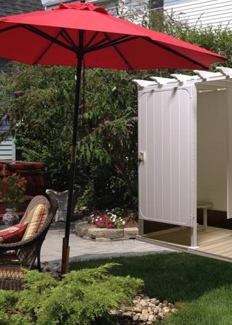 Douche d'été en polycarbonate : instructions de conception étape par étape