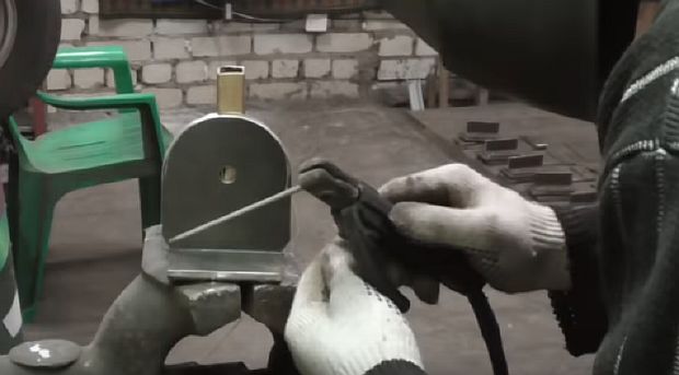 Comment construire une cintreuse pour un tube profilé de vos propres mains: un aperçu des meilleurs produits faits maison