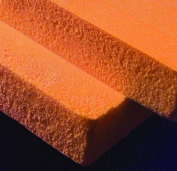 Comment faire de vos propres mains l'isolation des conduites d'eau dans une maison privée