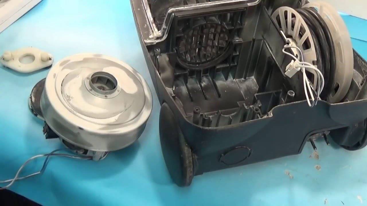 Réparation d'aspirateur à faire soi-même : démontage d'aspirateur, réparation de moteur