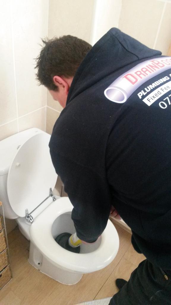 Câble pour le nettoyage des égouts: types d'outils et comment les utiliser correctement