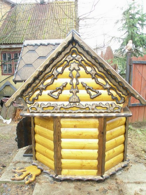 Comment construire soi-même une maison en bois pour un puits: une sélection des meilleures idées et un exemple de construction