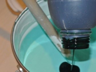Restauration de baignoires à l'acrylique liquide : comment bien recouvrir une vieille baignoire avec un nouvel émail