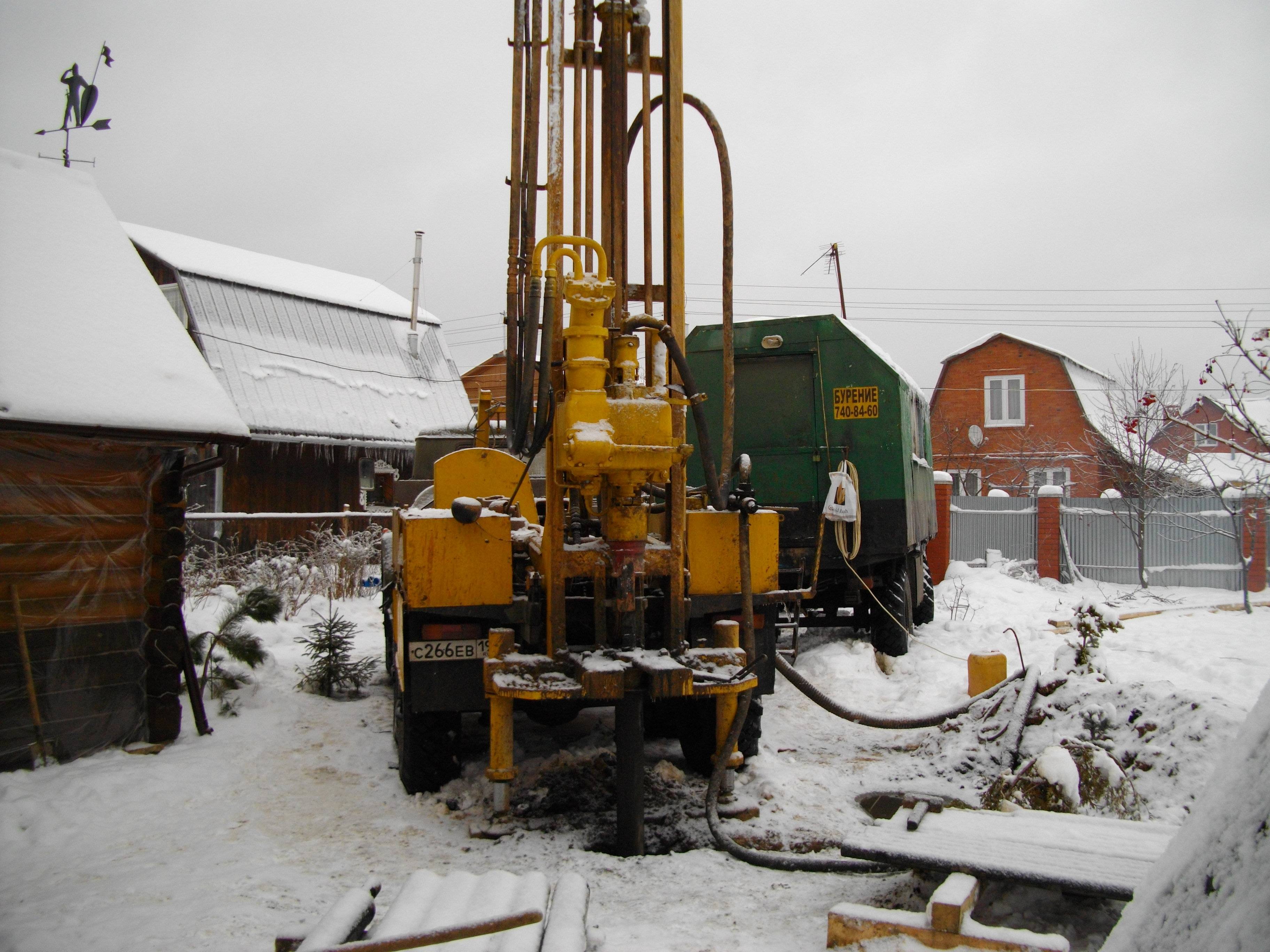 Quand et où est-il préférable de forer un puits sur le site : conseils utiles