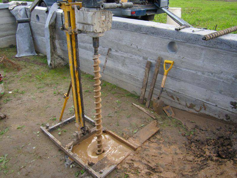 Puits d'eau: comment forer et équiper de vos propres mains