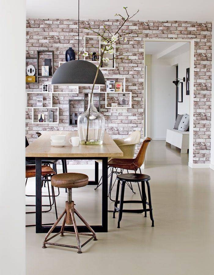 Papier peint pour une petite cuisine moderne : agrandir l'espace et capter la lumière