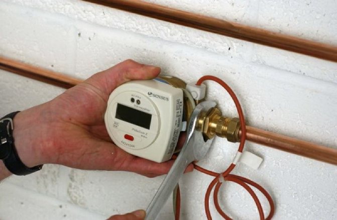 Pourquoi avez-vous besoin d'un compteur de chauffage dans un appartement et comment l'installer