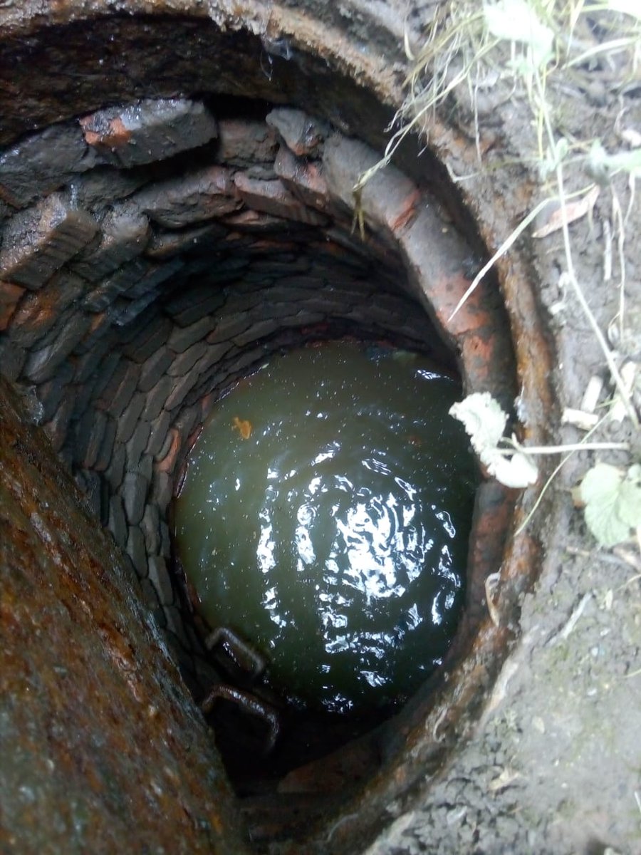 Puits d'égout à faire soi-même: comment bien le faire, révision