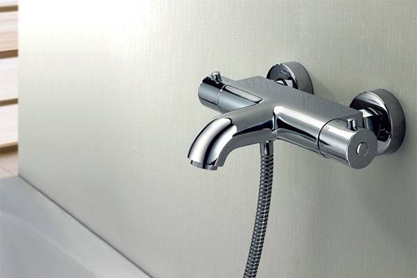 Mitigeur thermostatique pour bain et douche: appareil, principe de fonctionnement et règles de sélection