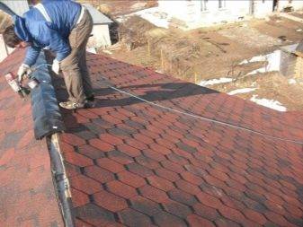 Ventilation de faîtage : types + guide d'installation pour faîtières et aérateurs