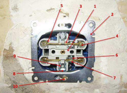 Comment connecter une prise de courant mise à la terre : installation + raccordement