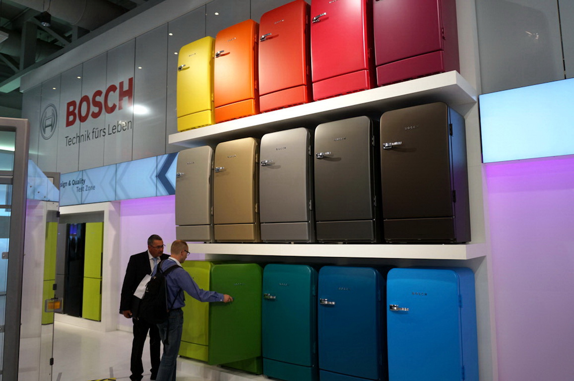 Aperçu des meilleurs modèles de réfrigérateurs à deux chambres don r 295, don r 297, don r 291, don r 299