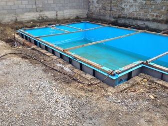 Sélection d'équipements pour la piscine