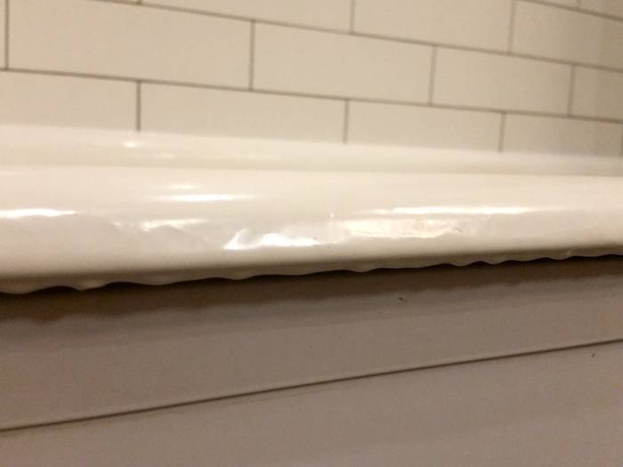 Comment restaurer un fragment d'un bain émaillé