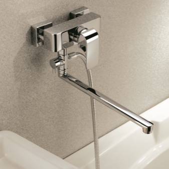 Comment choisir un robinet de salle de bain avec douche: types, caractéristiques + note du fabricant