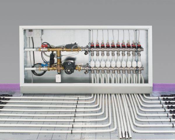 Peigne pour un système de chauffage : un aperçu des règles d'installation + un algorithme pour le montage DIY