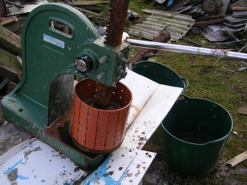 Briquettes de sciure de bois: comment fabriquer de vos propres mains «eurowood» pour les unités de combustible