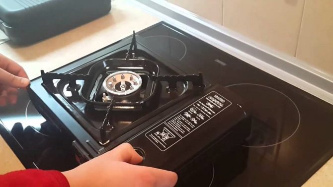 Pourquoi un réchaud à gaz avec une bonbonne de propane fume : principales pannes et recommandations d'élimination