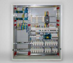 Assemblage et installation d'un lustre: instructions détaillées pour l'installation et la connexion de vos propres mains