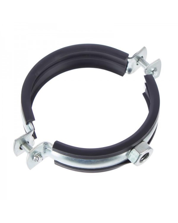 Réparer une conduite d'eau avec une pince